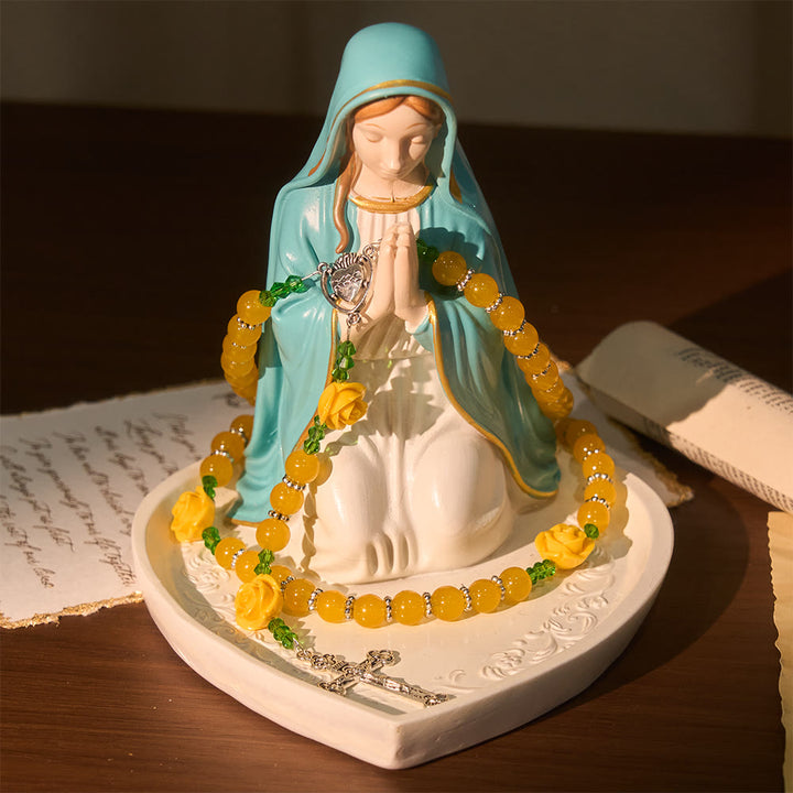 Christianartworkshop Osterrosenkranz „Garten des Glaubens“ aus gelber Jade und Rosenperlen mit zartem Kreuz - image 5