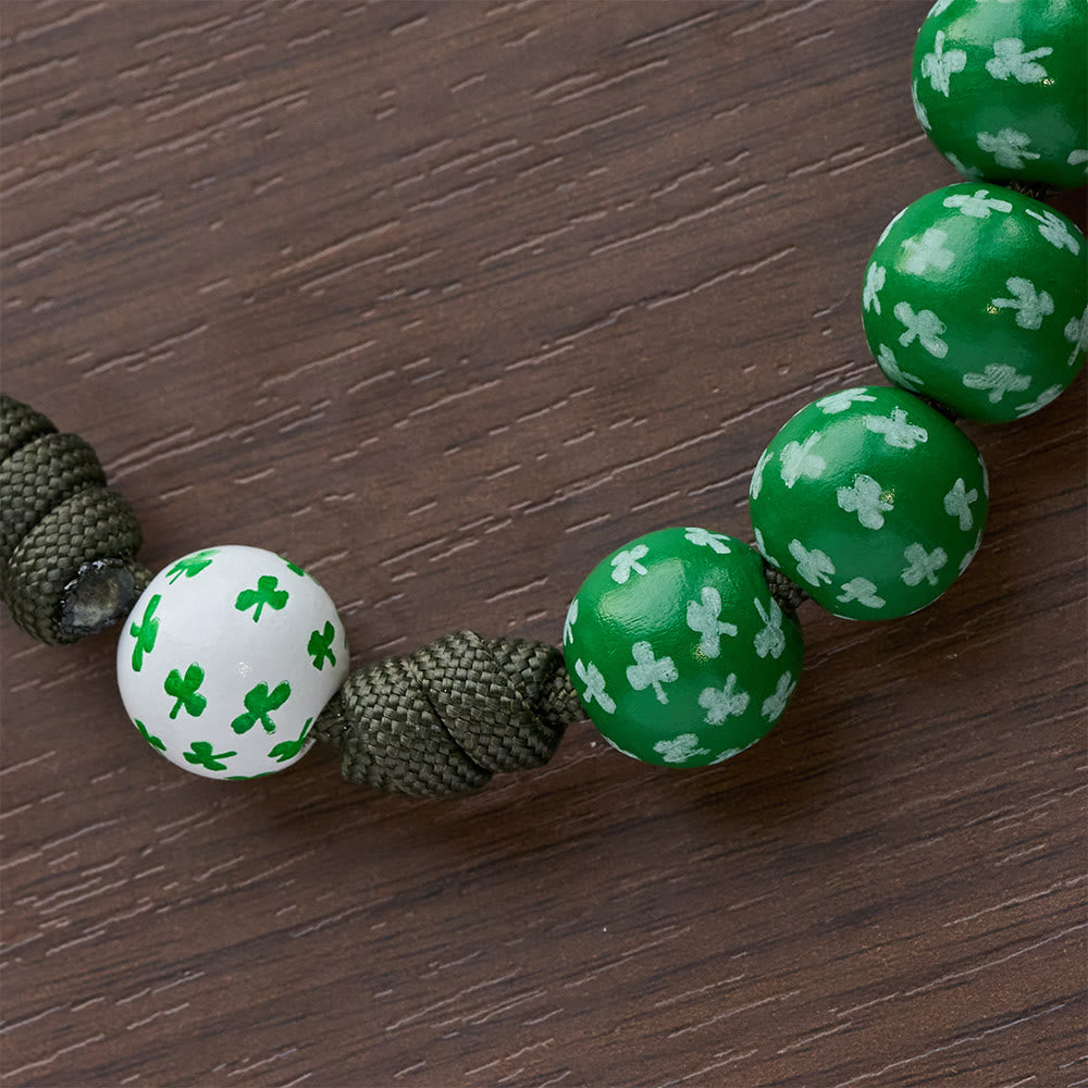 Christianartworkshop Irischer Segen, Glücksrosenkranz für die Hosentasche mit ewigem Knoten, grüne und weiße Holzperlen - image 13
