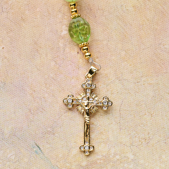 Christianartworkshop Keltischer Segen Schimmernder grüner Rosenkranz: Glücksklee mit goldenem Anhänger - image 9