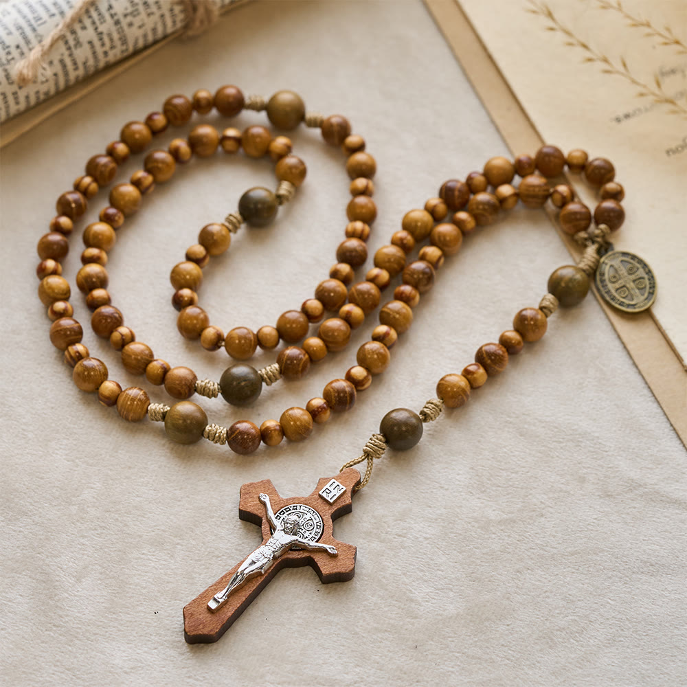 Christianartworkshop Traditioneller Rosenkranz aus Naturholz: Mischung aus gelbem Sandelholz, grünem Sandelholz und Kiefernholz - image 2