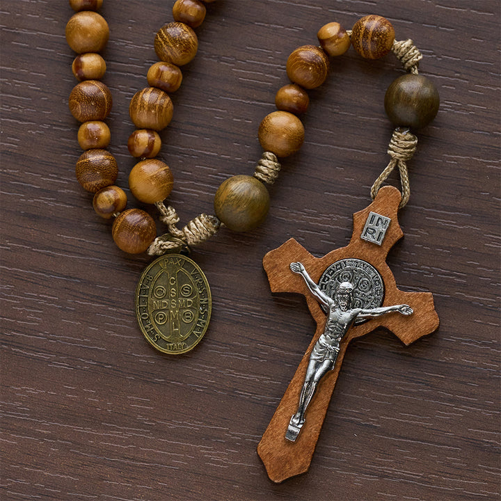Christianartworkshop Traditioneller Rosenkranz aus Naturholz: Mischung aus gelbem Sandelholz, grünem Sandelholz und Kiefernholz - image 8