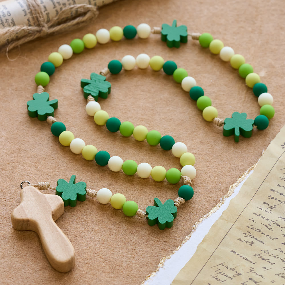Christianartworkshop St. Patrick-Rosenkranz für Kinder: Farbverlaufende Perlen mit hölzernem Kleeblatt und Kreuz - image 4