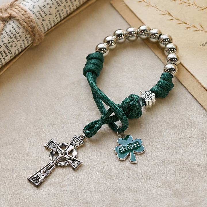 Christianartworkshop Irischer Segensrosenkranz aus Paracord mit keltischem Kruzifix - image 2