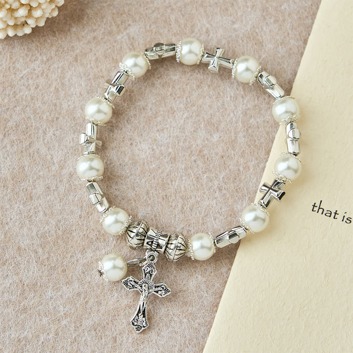 Christianartworkshop Silbernes Perlenarmband mit Kreuzmotiv: Verkörpern Sie die Gnade der andächtigen Besinnung - image 6