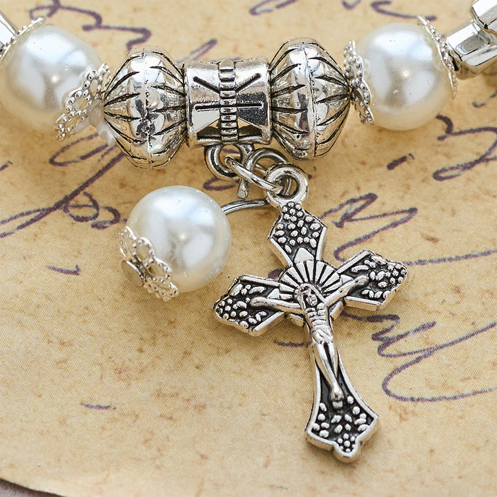 Christianartworkshop Silbernes Perlenarmband mit Kreuzmotiv: Verkörpern Sie die Gnade der andächtigen Besinnung - image 10