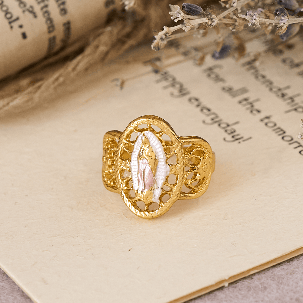 Christianartworkshop Aufwendig gearbeiteter Marienring mit durchbrochenem Muster: Drei Farbvarianten für zeitlose Verehrung - Rosa (Passend für US-Größen 6-9) - image 10