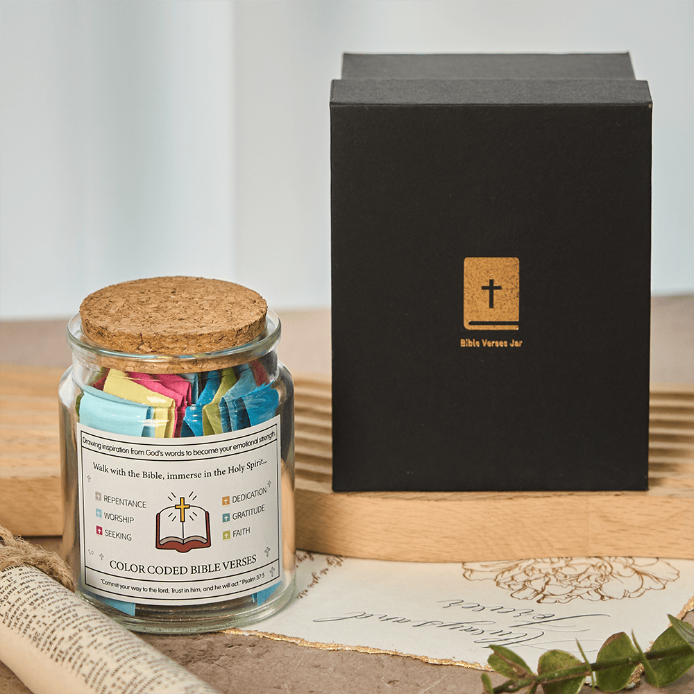 Christianartworkshop Farbcodiertes Einmachglas mit Bibelversen, Korkdeckel und Geschenkbox: Eine greifbare Erinnerung an die Heilige Schrift - A (90 Stück) - image 0