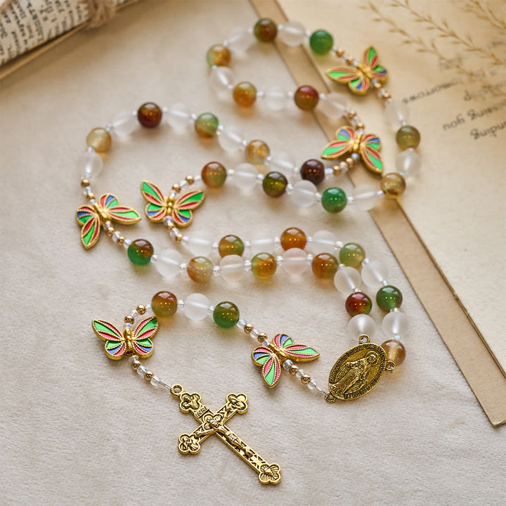 Christianartworkshop Rosenkranz aus natürlichem Malachit mit Emaille in Schmetterlingsform: Schmetterling des Glaubens - Unsere Liebe Frau und das Kreuz - image 0