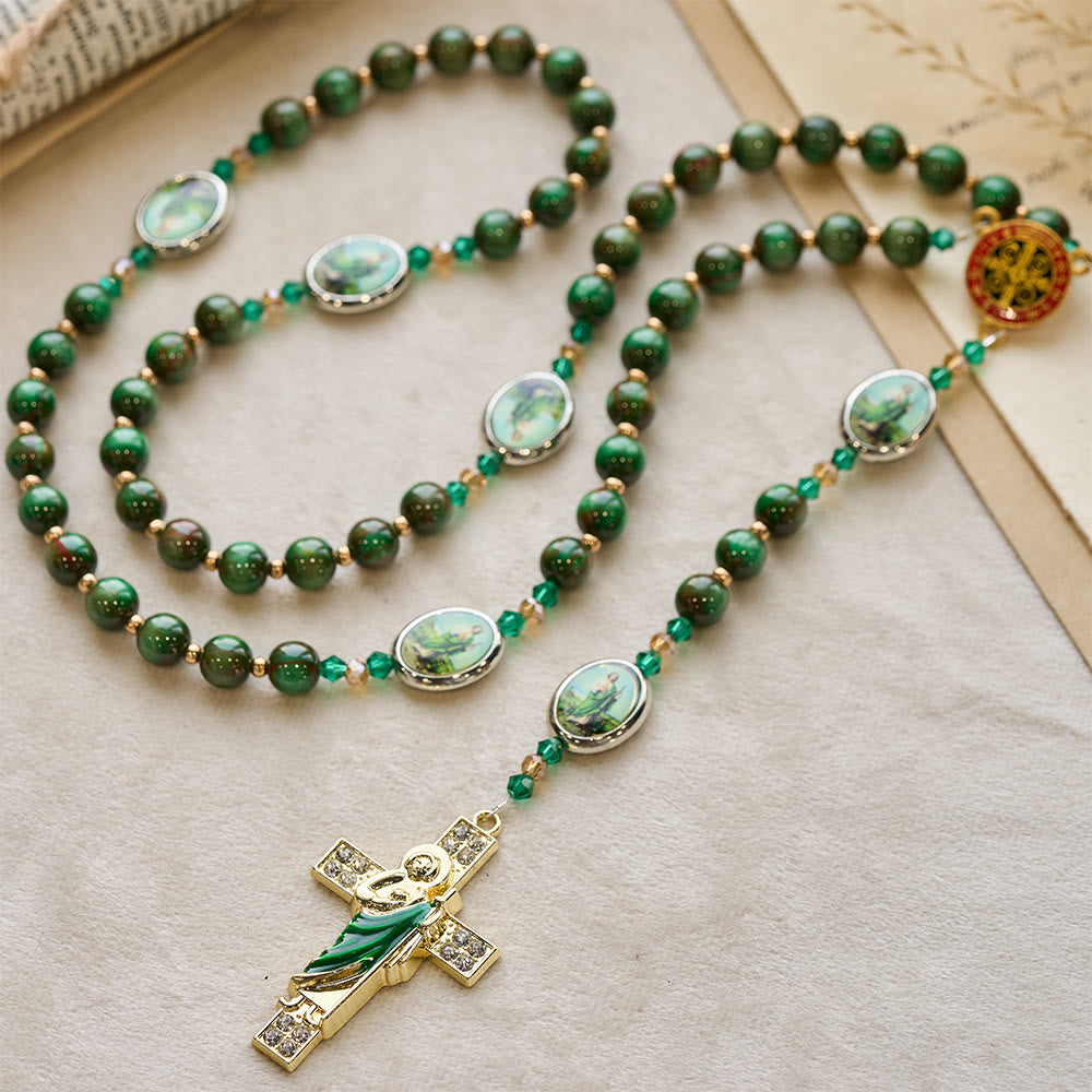 Christianartworkshop Rosenkranz mit grünen Glitzerperlen zum Heiligen Judas: Der Heilige Judas, Schutzpatron der Hoffnung - image 2