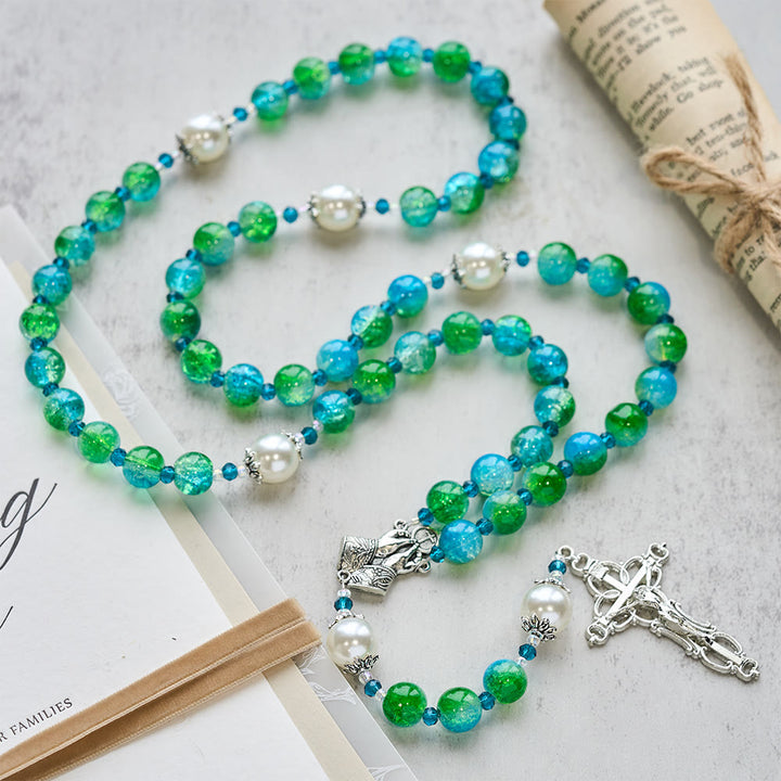 Christianartworkshop Rosenkranz aus blau-grünem Glas mit betenden Händen und Kruzifix - image 3