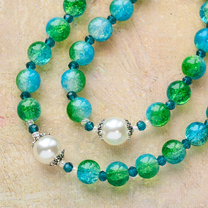 Christianartworkshop Rosenkranz aus blau-grünem Glas mit betenden Händen und Kruzifix - image 9