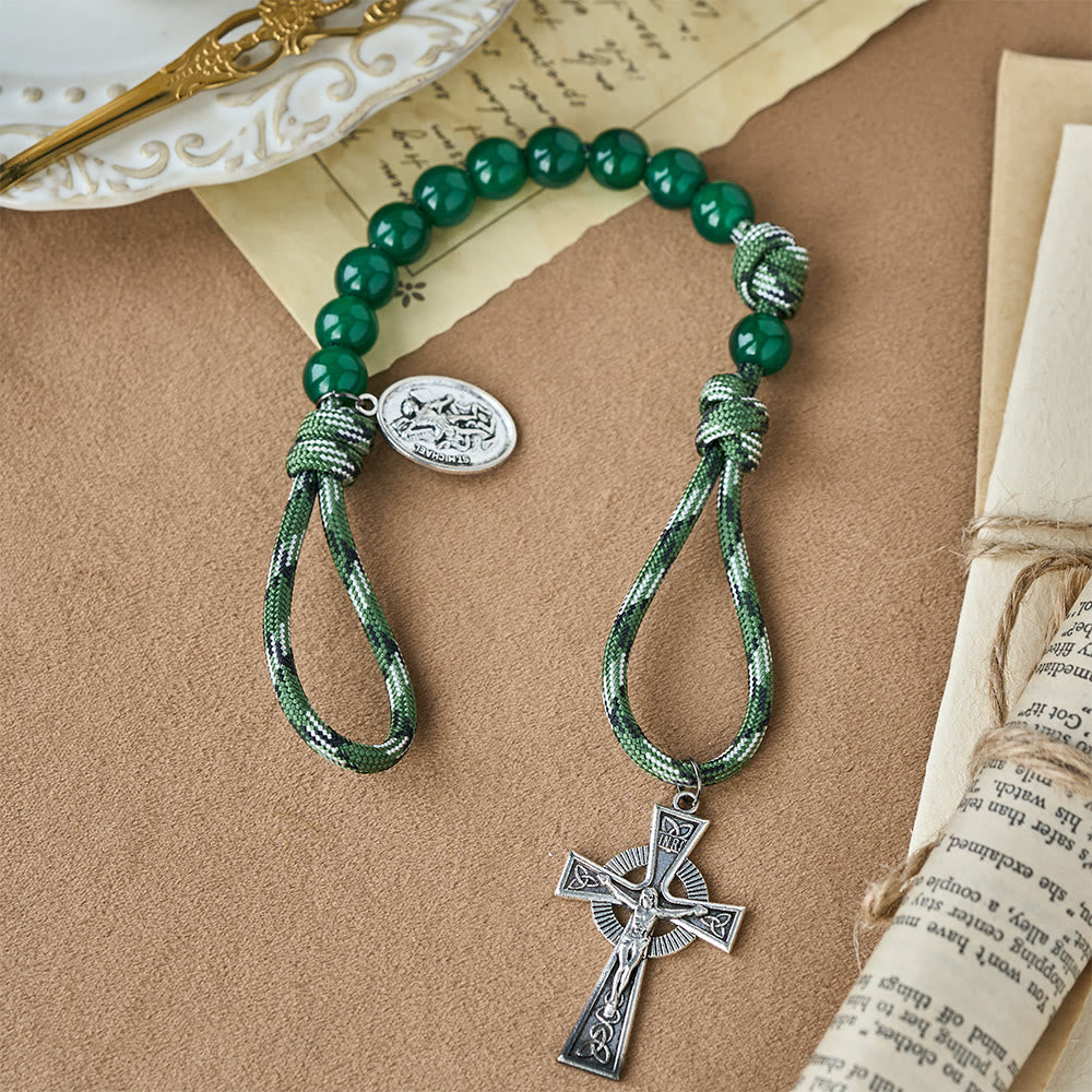Christianartworkshop Osterrosenkranz aus grünem Aventurin mit Anhänger des Heiligen Michael und keltischem Kreuz - image 3