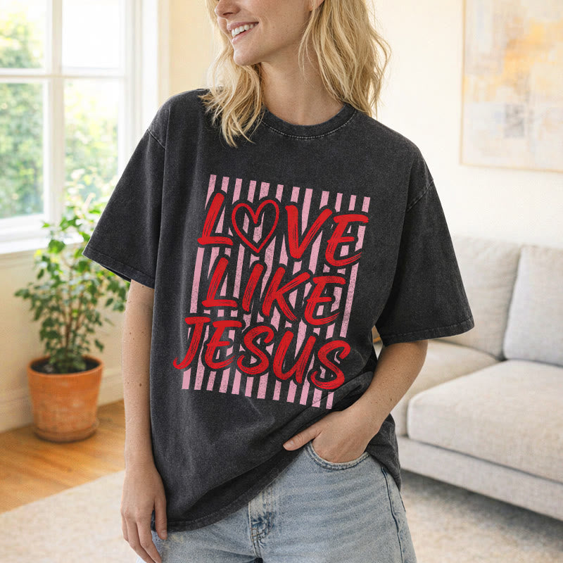 Christianartworkshop Liebe wie Jesus Herz Buchstaben Streifen Hintergrund Unisex gewaschenes T-Shirt - image 4