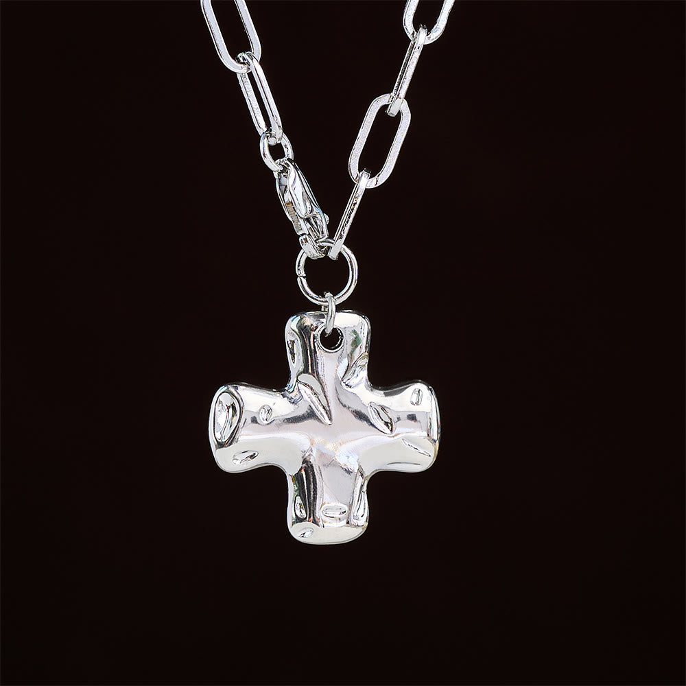 Minimalistische Kreuz-Halskette mit Büroklammer-Gliederkette von Christianartworkshop : Ein Symbol für modernen Glauben und Stil - image 10
