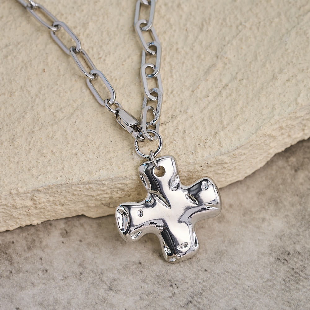 Minimalistische Kreuz-Halskette mit Büroklammer-Gliederkette von Christianartworkshop : Ein Symbol für modernen Glauben und Stil - image 9