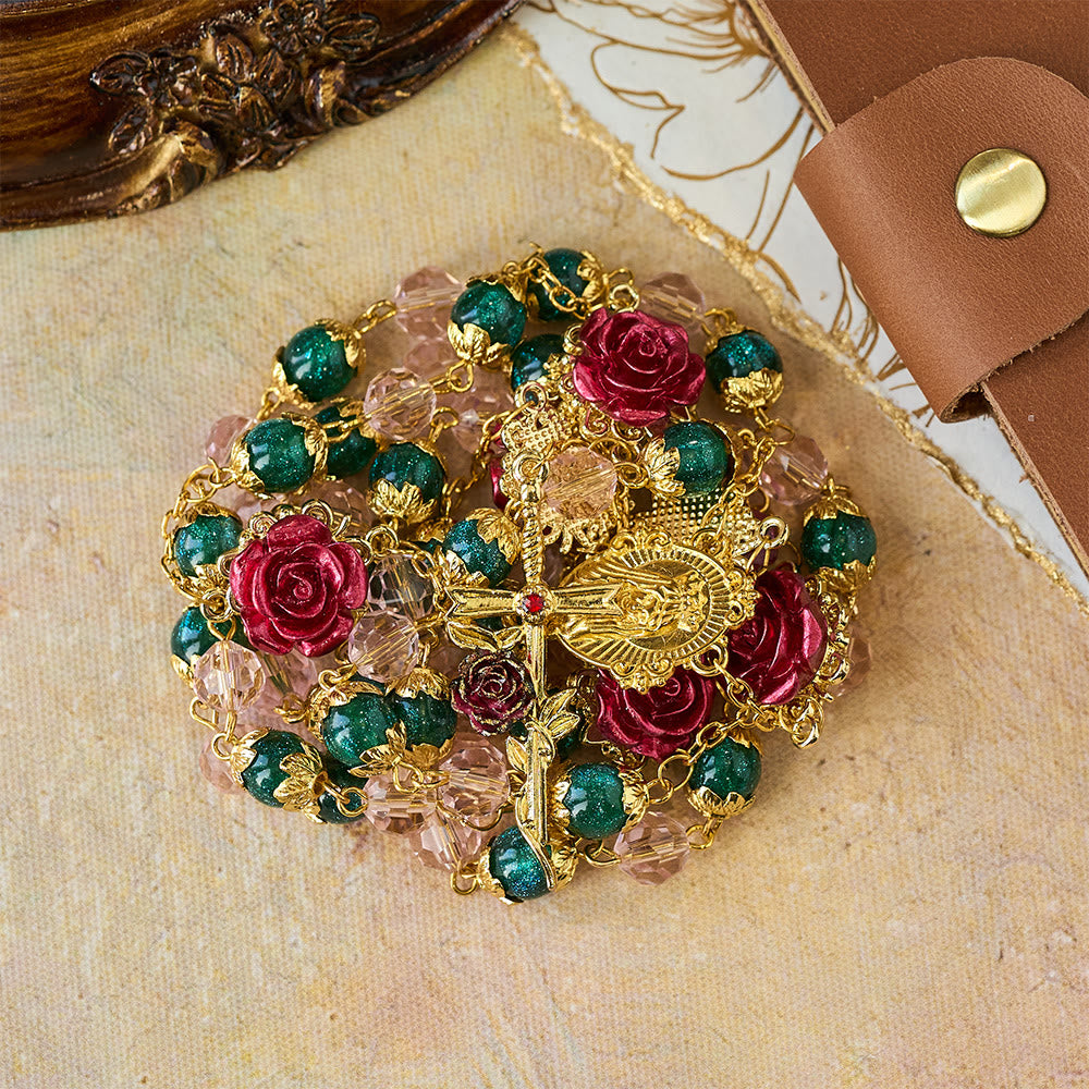Christianartworkshop Funkelnder Rosenkranz aus grünen und rosa Perlen mit roter Rose und Marienanhänger - image 4