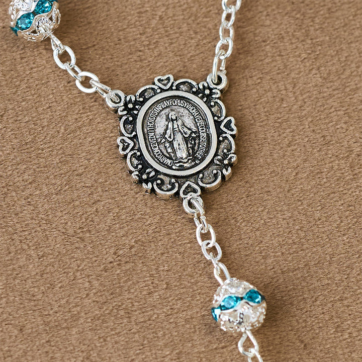 Funkelnder Rosenkranz mit Marienmedaille von Christianartworkshop : Symbol des Glaubens und der Gnade - image 5