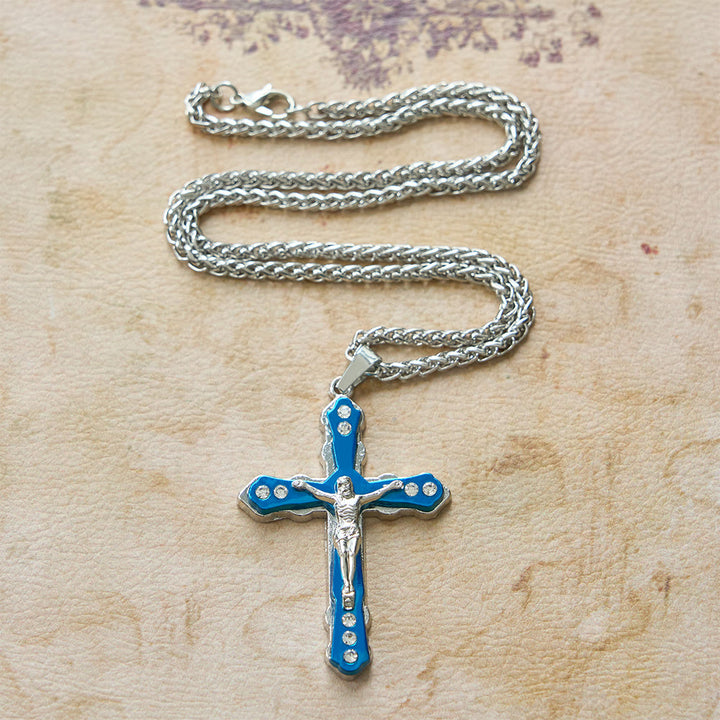 Christianartworkshop Blau/Silberne, detailreich gestaltete Kruzifix-Halskette: Ein heiliges Accessoire für Andacht - image 2
