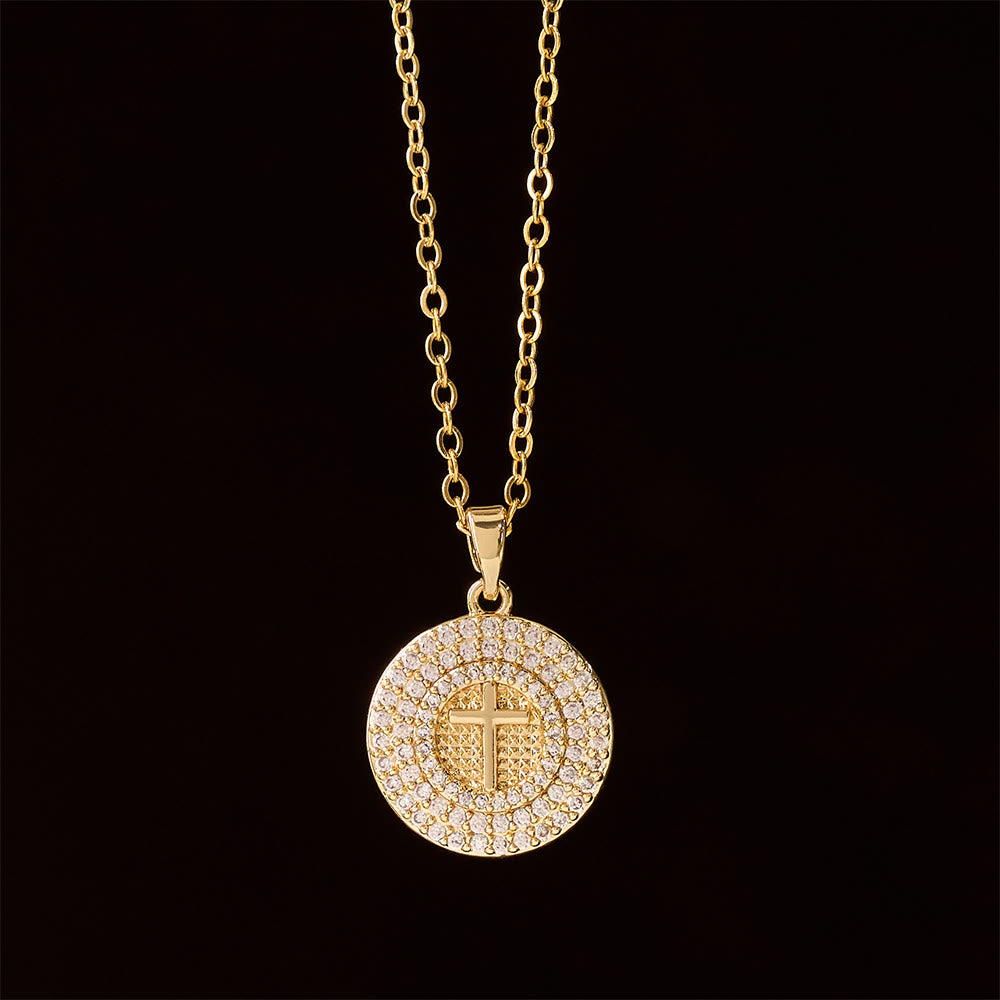 Christianartworkshop Halskette mit Pavé-Kristallkreuz: Ein Symbol für Christi Licht und Glauben - image 1