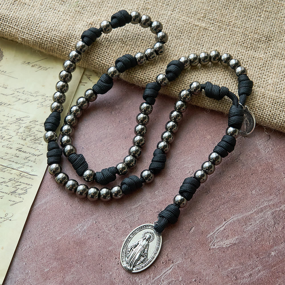 Christianartworkshop Rosenkranz der Sieben Schmerzen Mariens aus Paracord: Ein Symbol marianischen Mitgefühls und wundersamer Gnade - Wundermedaille - image 0