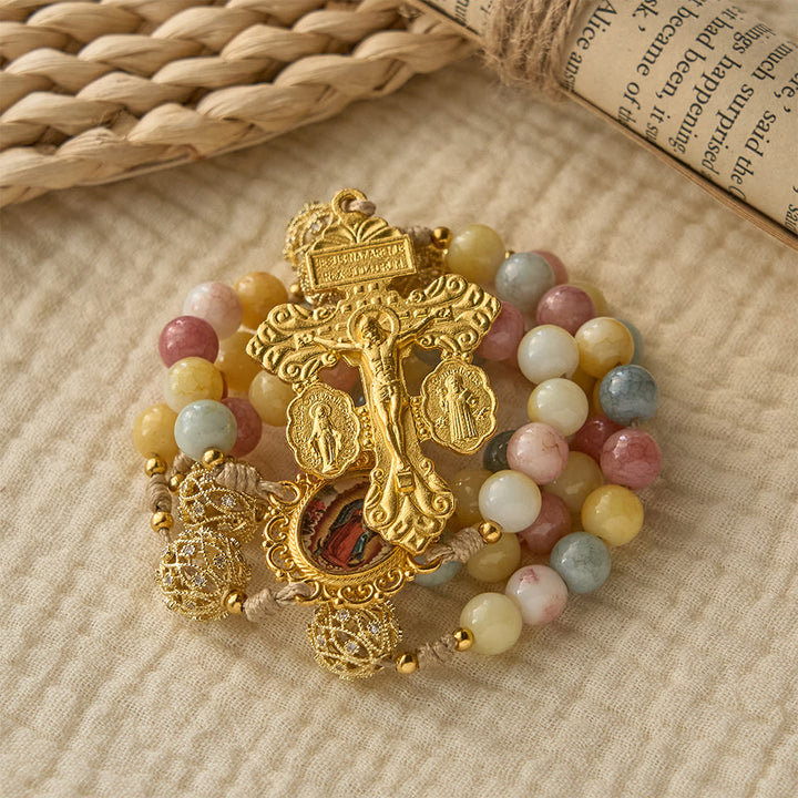 Christianartworkshop Rosenkranz in Pastellfarben mit Goldfiligran: Medaillon-Design „Unsere Liebe Frau“ aus Emaille - image 3
