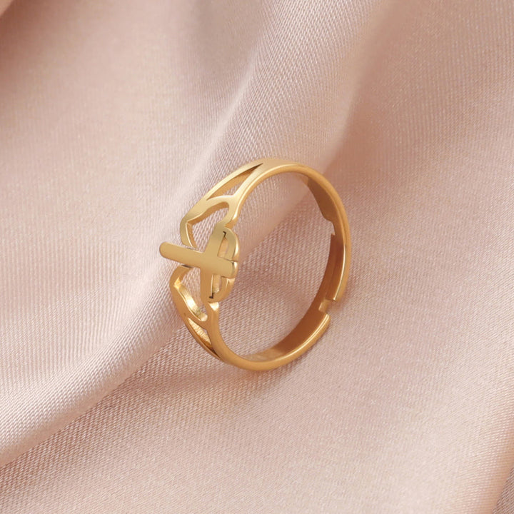 Christianartworkshop Ring mit Kreuz- und Herzausschnitt: Ein Symbol für Christi Liebe und treue Hingabe - image 5