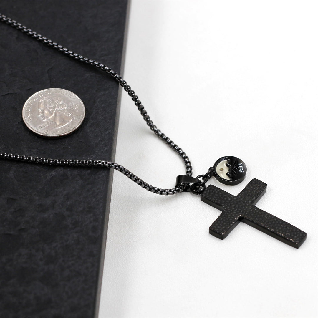 Christianartworkshop Senfkorn-Halskette mit strukturiertem Kreuz: Metallische Anhänger als spirituelle Erinnerung - image 3