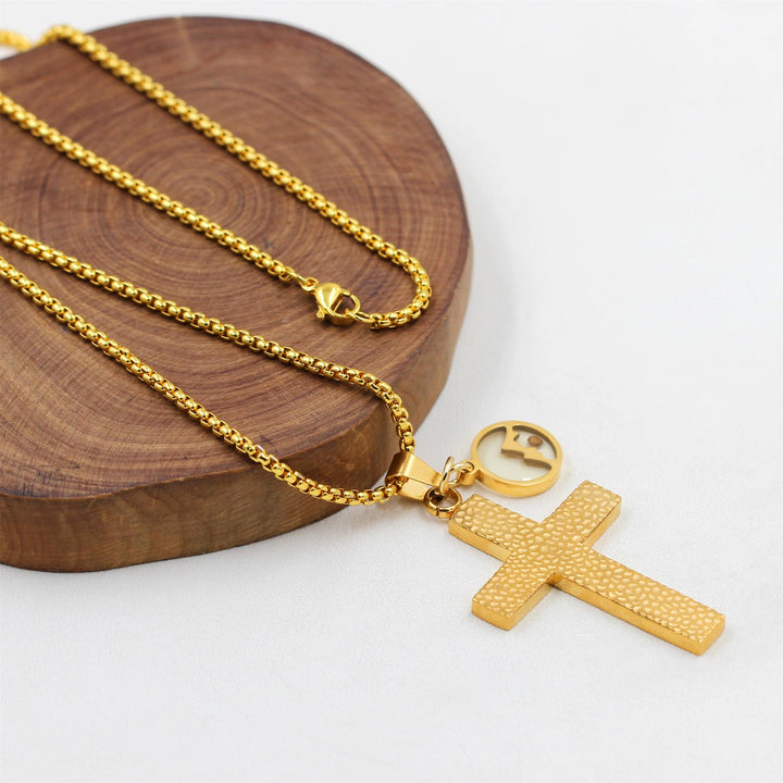 Christianartworkshop Senfkorn-Halskette mit strukturiertem Kreuz: Metallische Anhänger als spirituelle Erinnerung - image 16