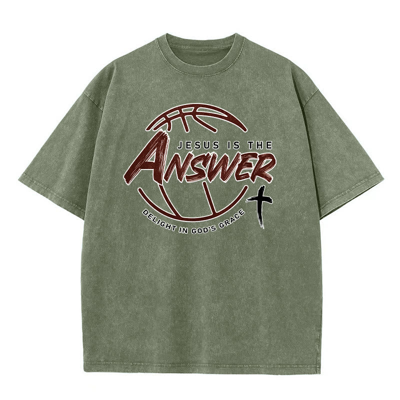 Christianartworkshop Unisex-T-Shirt im Streetstyle-Look: Jesus ist die Antwort (gewaschen) - Armeegrün - 5XL - image 4