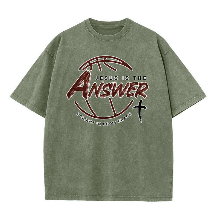 Christianartworkshop Unisex-T-Shirt im Streetstyle-Look: Jesus ist die Antwort (gewaschen) - Armeegrün - 5XL - image 4