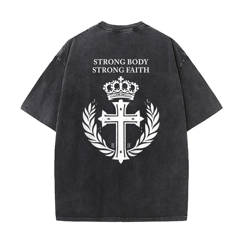 Christianartworkshop Starker Körper, starker Glaube, Kreuzkrone, Unisex-T-Shirt (vorgewaschen) - image 4