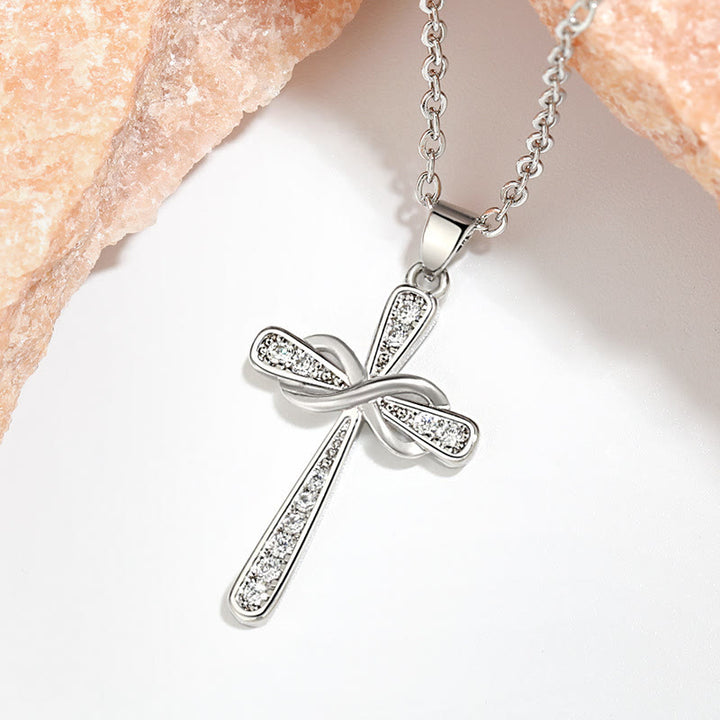 Christianartworkshop Unendlichkeitskreuz-Zirkon-Halskette: Ein Symbol für Christi ewige Liebe - Silber - image 4