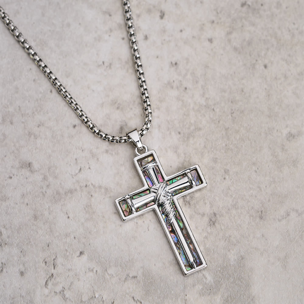 Christianartworkshop Nagelkreuz-Halskette mit Abalone-Muscheleinlage: Ein Symbol für Christi aufopfernde Liebe - image 3