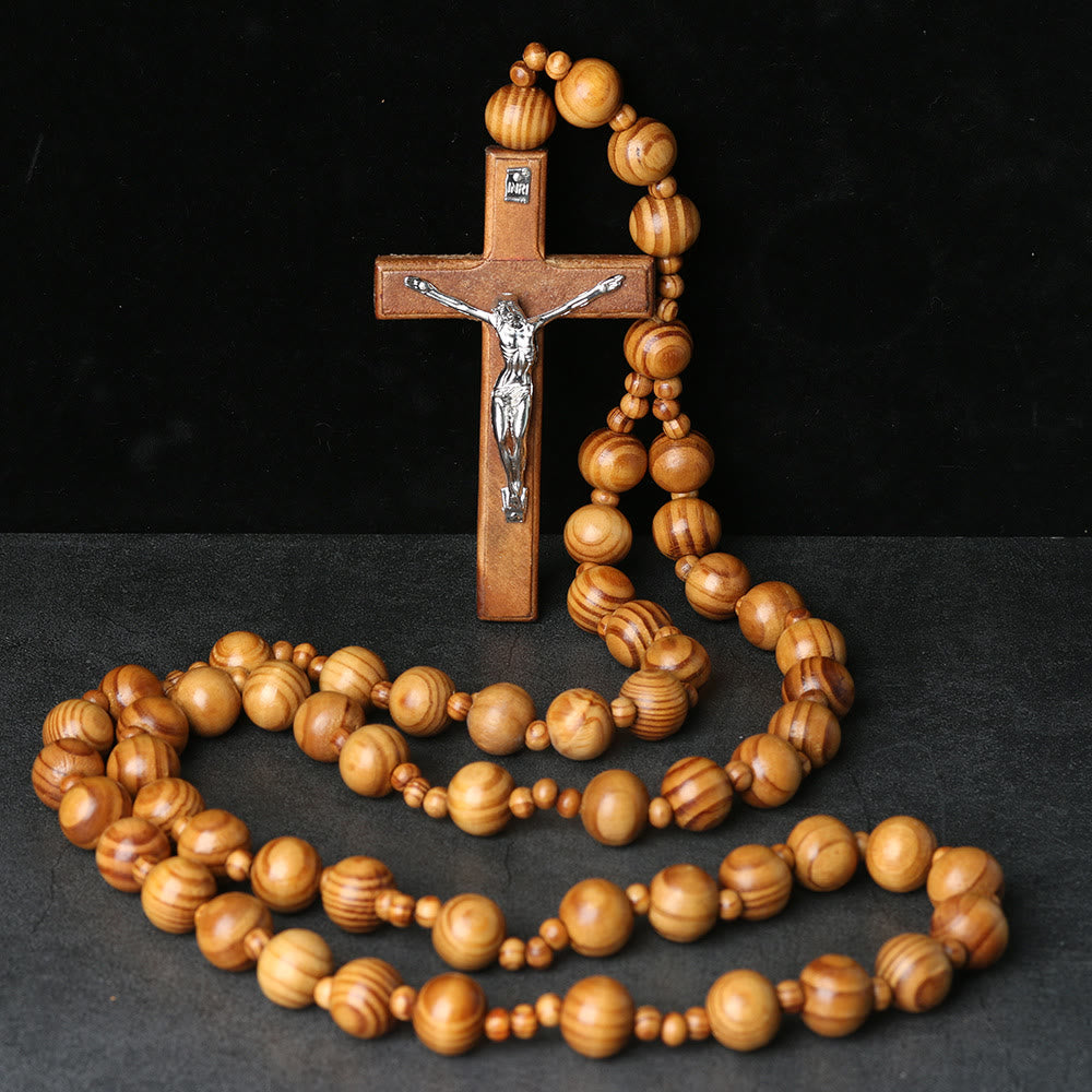 Christianartworkshop Rosenkranz aus Holz mit Kruzifix: Ein Symbol häuslicher Andacht - image 1