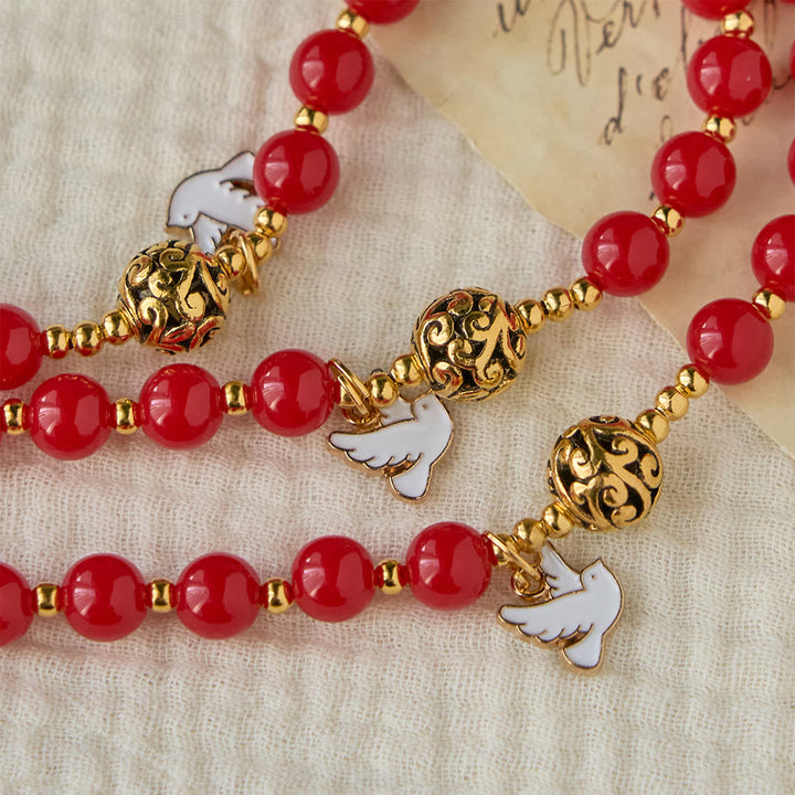 Christianartworkshop Rosenkranz mit der Taube des Heiligen Geistes: Rote Perlen und goldfarbenes Kruzifix für andächtiges Gebet - image 5