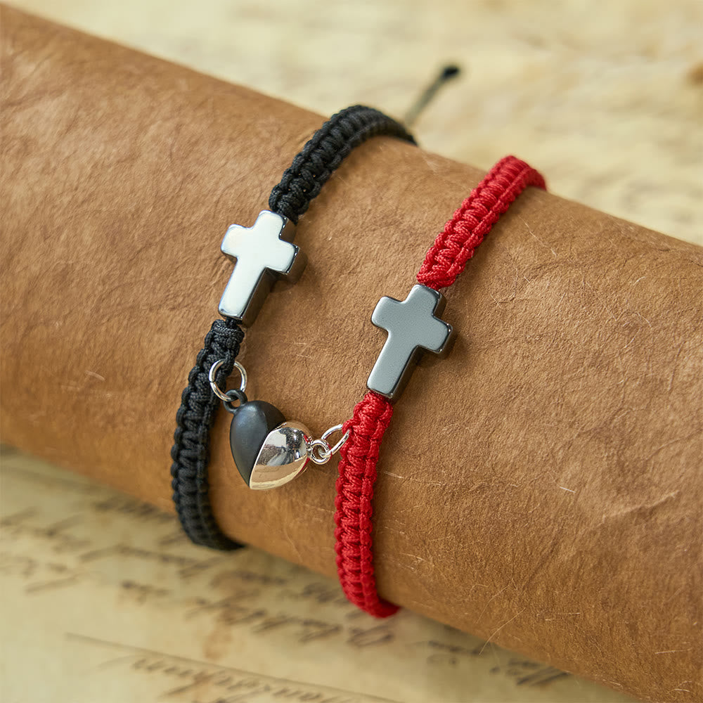 Christianartworkshop Magnetisches Herz-Kreuz-Armband-Set: Ein Symbol heiliger Verbundenheit und ewiger Liebe - image 1