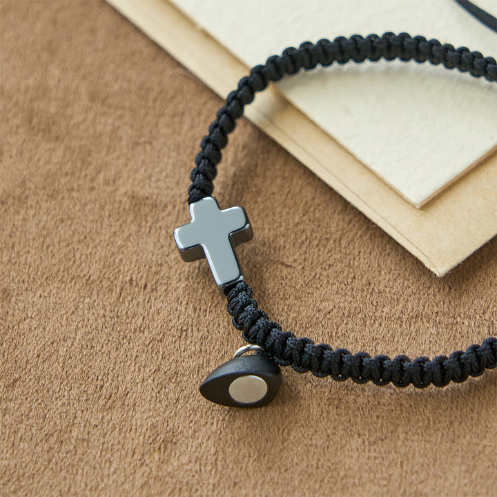 Christianartworkshop Magnetisches Herz-Kreuz-Armband-Set: Ein Symbol heiliger Verbundenheit und ewiger Liebe - image 9