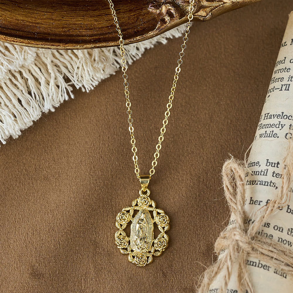 Christianartworkshop Rosenumkränzte Marienkette: Ein Symbol heiliger Gnade und Schutz - image 4