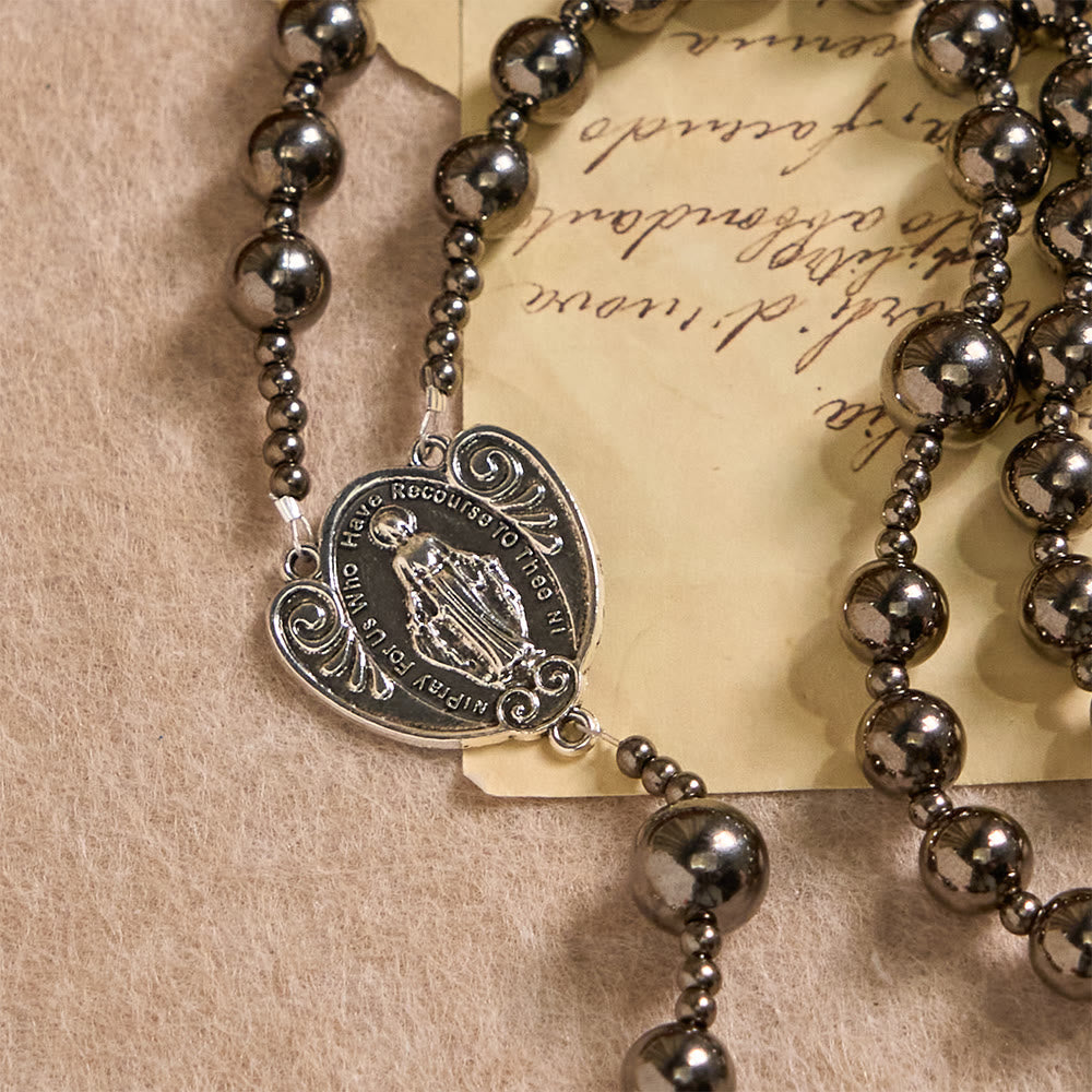 Christianartworkshop Antiker silberfarbener Rosenkranz mit Kampfperlen: Ein Symbol der Gnade in jedem Gebet - image 5