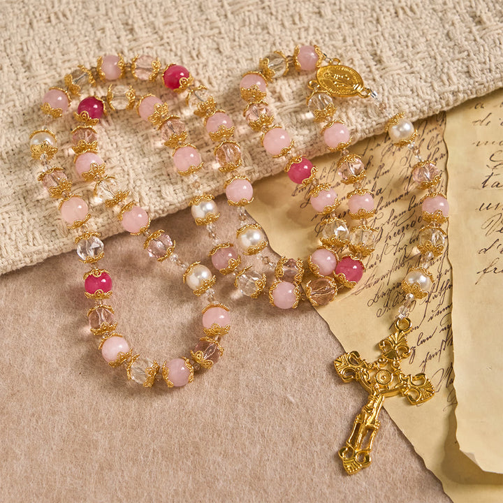 Christianartworkshop Rosenkranz aus rosafarbenem Glas mit Marienmedaille und Kruzifix: Heilige Liebe in eleganter Handwerkskunst vereint. - image 2