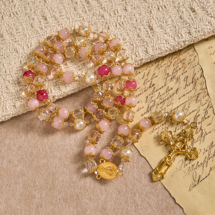 Christianartworkshop Rosenkranz aus rosafarbenem Glas mit Marienmedaille und Kruzifix: Heilige Liebe in eleganter Handwerkskunst vereint. - Unsere Liebe Frau und das Kruzifix - image 0