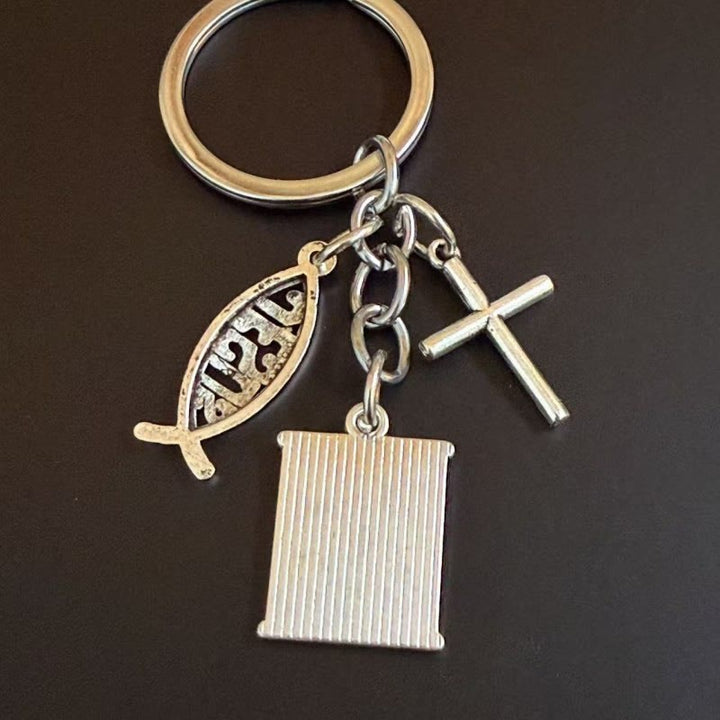 Christianartworkshop Ichthys-Schlüsselanhänger mit Bibelvers: Ein Symbol göttlicher Möglichkeiten und Hoffnung - image 2