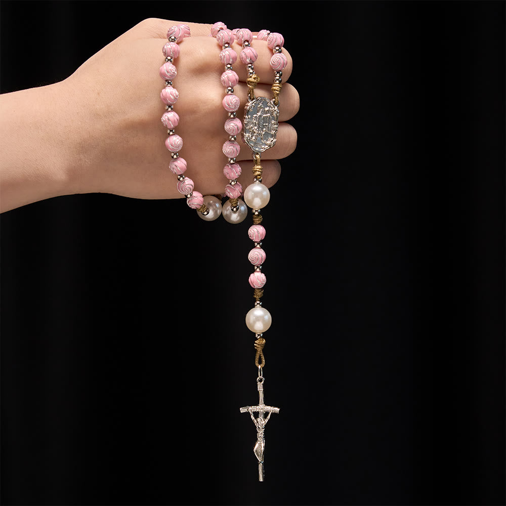 Christianartworkshop Gnadenvoller Rosenkranz aus Rosenblättern: Ein heiliges Symbol für Gebet und Besinnung - image 1