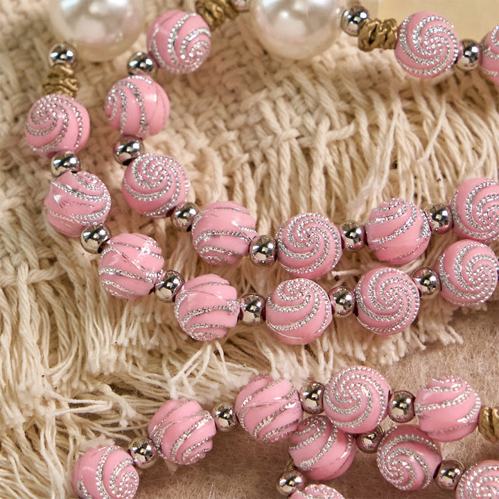 Christianartworkshop Gnadenvoller Rosenkranz aus Rosenblättern: Ein heiliges Symbol für Gebet und Besinnung - image 5