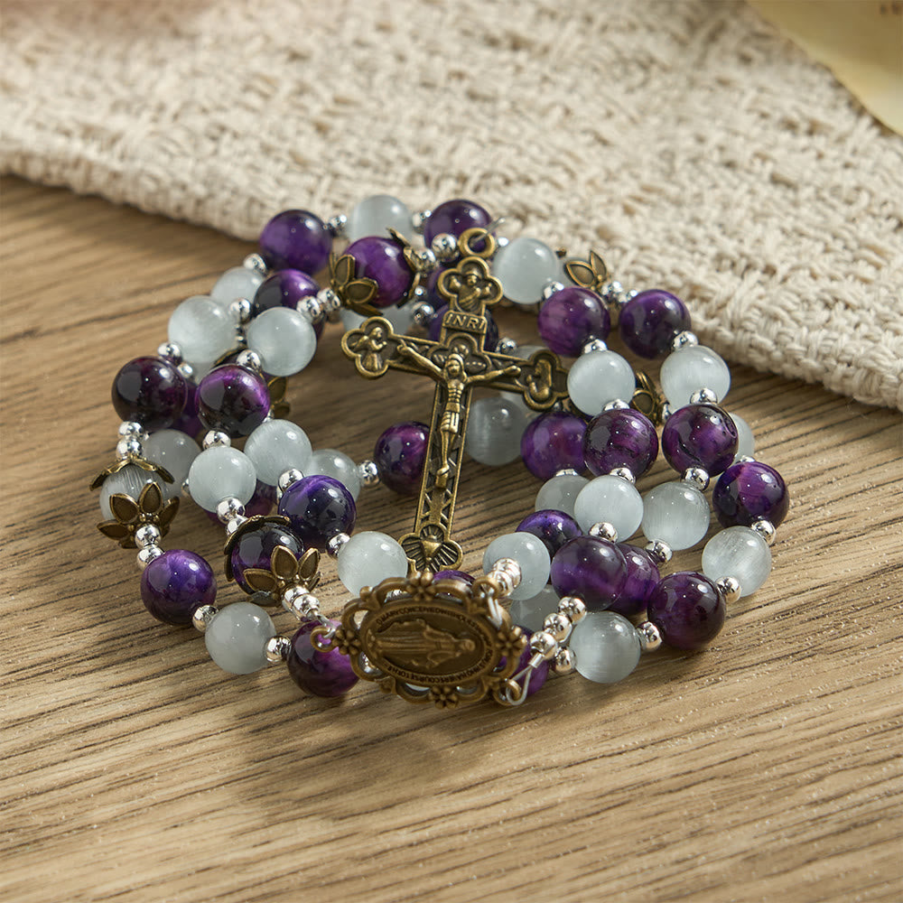 Christianartworkshop Rosenkranz mit Katzenaugenperlen und Marienmedaille: Ein Symbol göttlicher Führung und des Glaubens - image 5