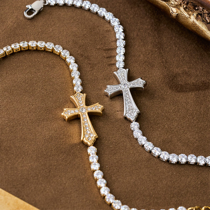 Christianartworkshop Elegantes, zweifarbiges Armband mit Zirkonia-besetztem Kreuz: Ein Symbol göttlicher Anmut und Eleganz - image 2