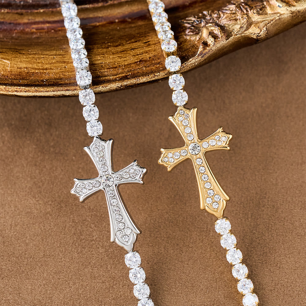 Christianartworkshop Elegantes, zweifarbiges Armband mit Zirkonia-besetztem Kreuz: Ein Symbol göttlicher Anmut und Eleganz - image 1