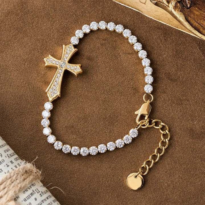 Christianartworkshop Elegantes, zweifarbiges Armband mit Zirkonia-besetztem Kreuz: Ein Symbol göttlicher Anmut und Eleganz - image 4
