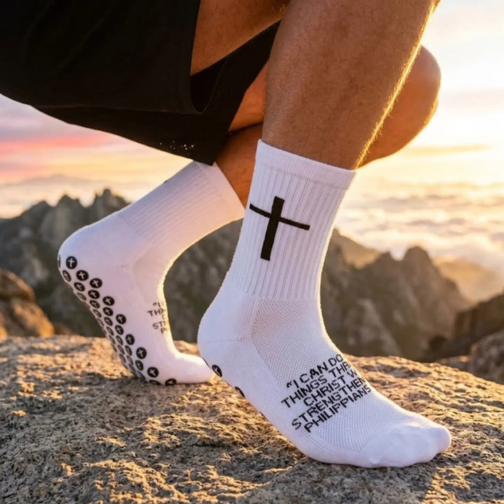 Christianartworkshop Mit Bibelversen bedruckte, rutschfeste Fußballsocken: Philipper 4,13 & Sprüche 3,5 - image 2