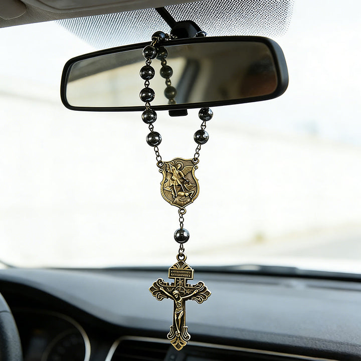 Christianartworkshop Autoanhänger aus Hämatitperlen mit St.-Michael-Medaille und Kruzifix: Ein Geschenk himmlischen Schutzes und himmlischer Stärke - image 0